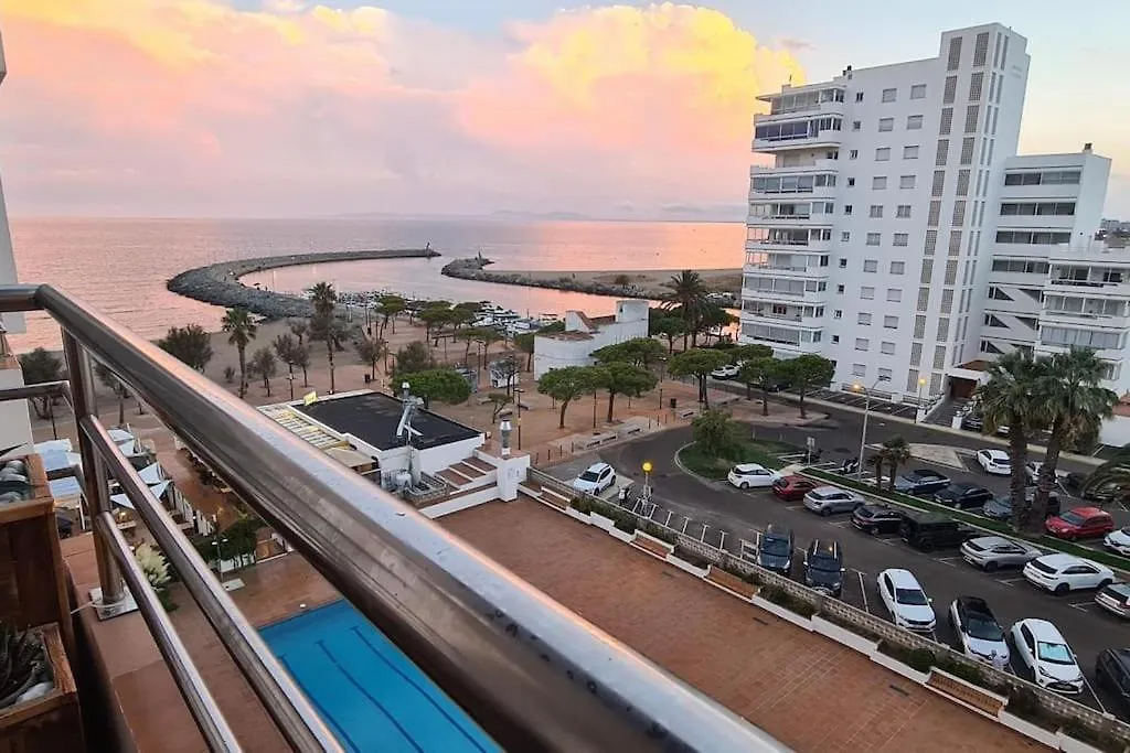 Sunsetmare Vacational Apartment Roses