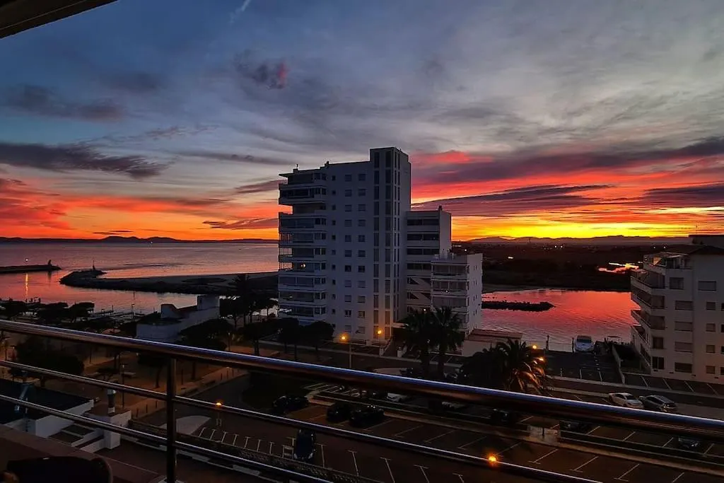 Sunsetmare Vacational Apartment Roses İspanya