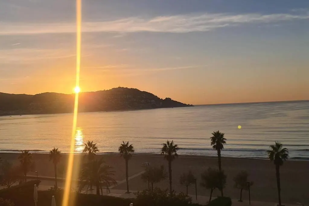 Sunsetmare Vacational Apartment Rosas