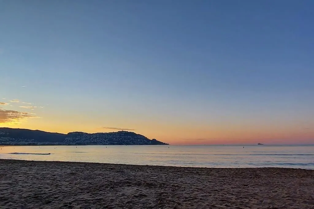 Sunsetmare Vacational Apartment Rosas 0*,  España
